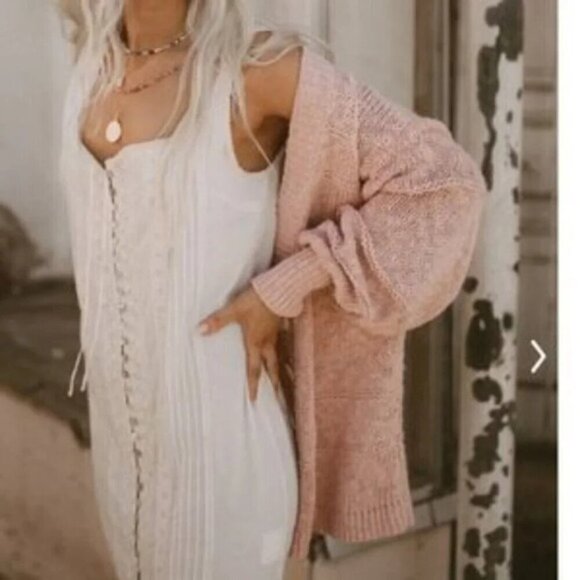 Spell & The Gypsy Collective “Pearl  on Pearl” Knit Cardigan L - Picture 3 of 16